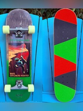 Habitat Skateboards Marius Syvanen NASA Complete Skateboard Independent Hollows